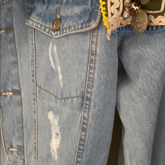 Coat - Picture 3 of 8